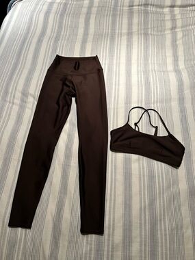 Alo Black High-Waist Leggings & Sports Bra Set